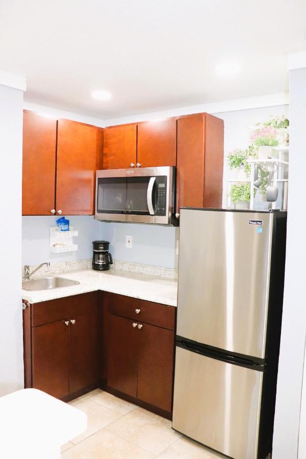 Luxury Studio Suite Close To Tampa Airport Екстериор снимка
